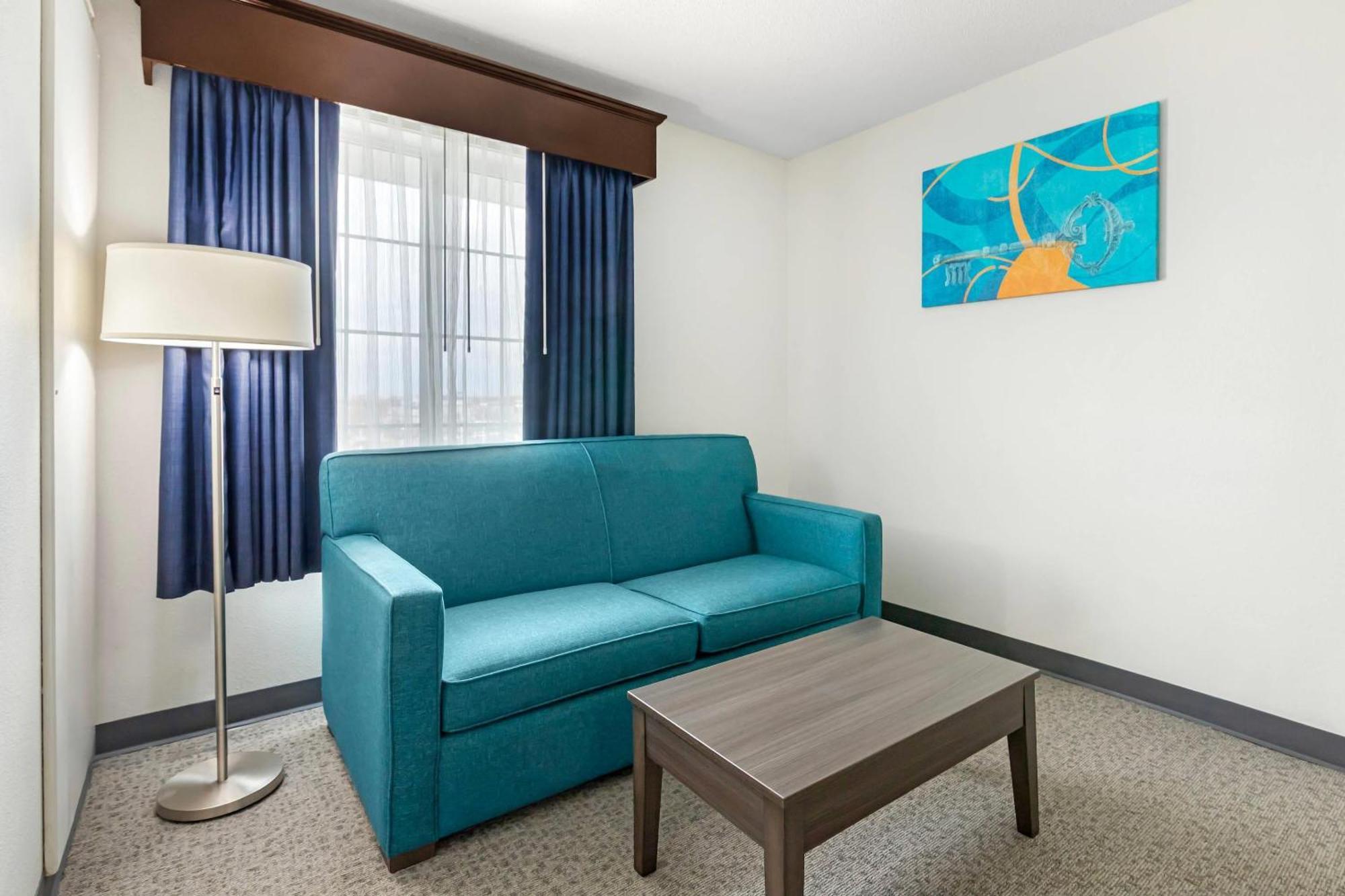 Mainstay Suites Madison Airport Exterior photo