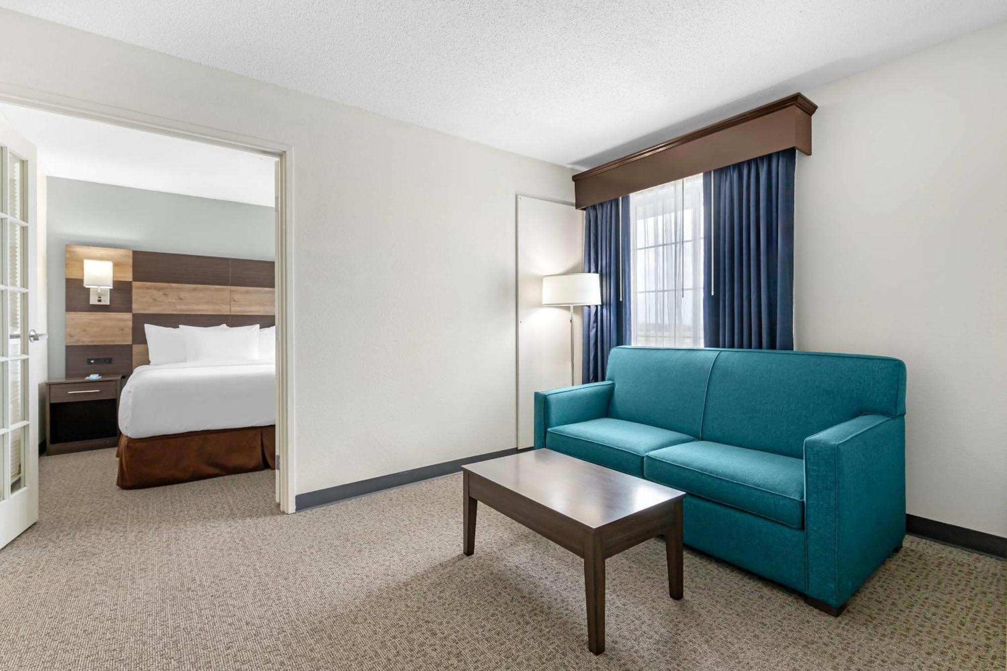 Mainstay Suites Madison Airport Exterior photo