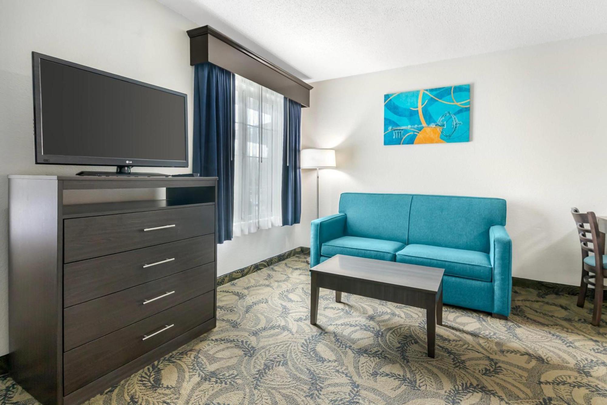 Mainstay Suites Madison Airport Exterior photo